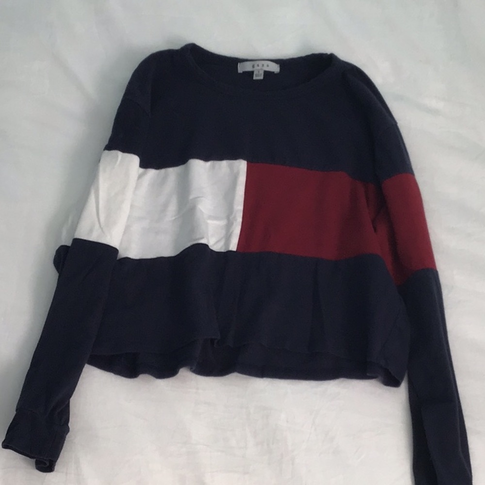 Red, white & blue cropped crew neck